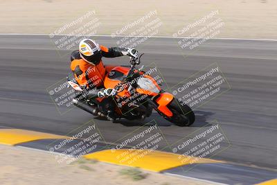 media/Nov-05-2022-SoCal Trackdays (Sat) [[f8d9b725ab]]/Turn 15 Inside (145pm)/